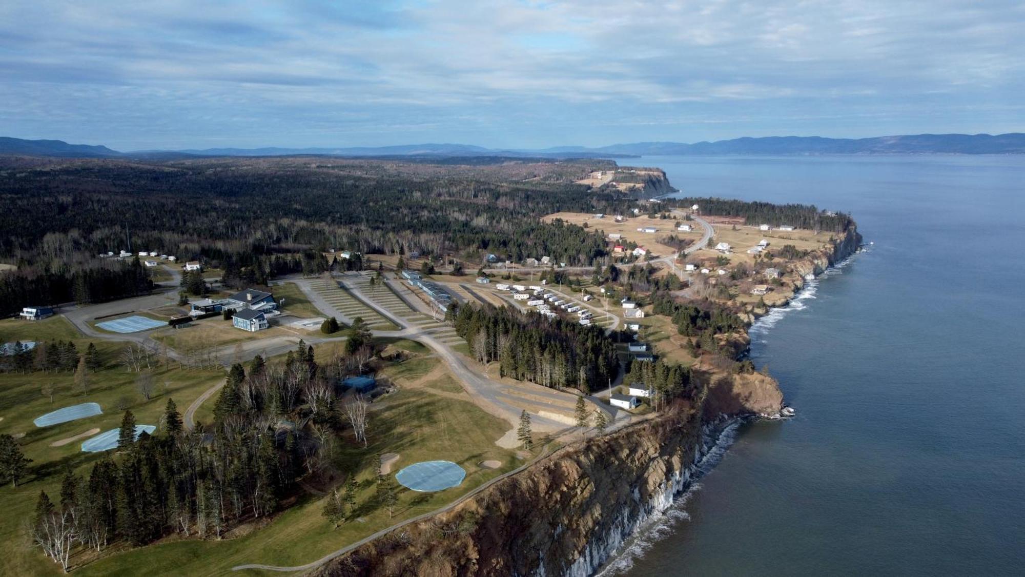 Hebergement Fort Prevel Saint Georges De Malbaie Exteriér fotografie