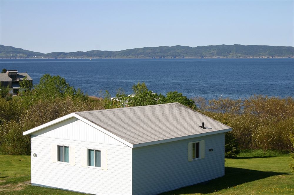 Hebergement Fort Prevel Saint Georges De Malbaie Exteriér fotografie